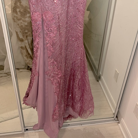 Portia and Scarlett Glitter Gown - Picture 5 of 14